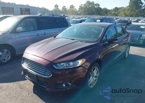 2013 Ford Fusion Se z USA, uszkodzony, nr VIN 3FA6P0HR8DR187380